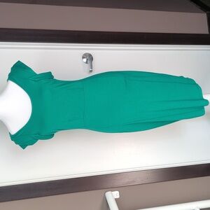 Venus Women's NWOT Green Dress